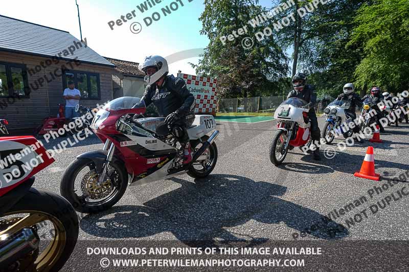 cadwell park;cadwell park photographs;cadwell trackday photographs;enduro digital images;event digital images;eventdigitalimages;peter wileman photography;racing digital images;trackday digital images;trackday photos